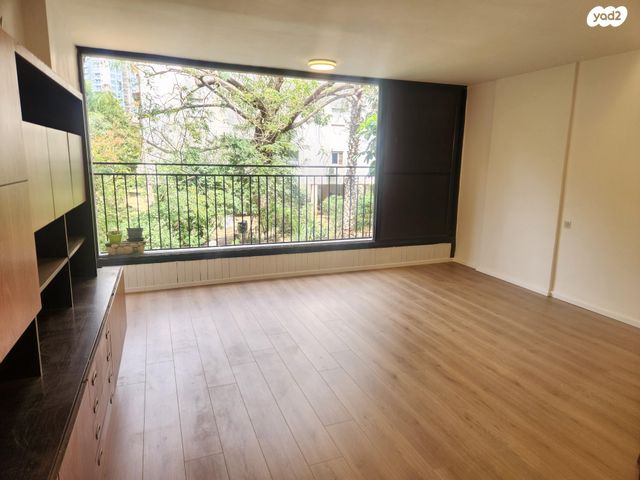 הרב הרצוג 14