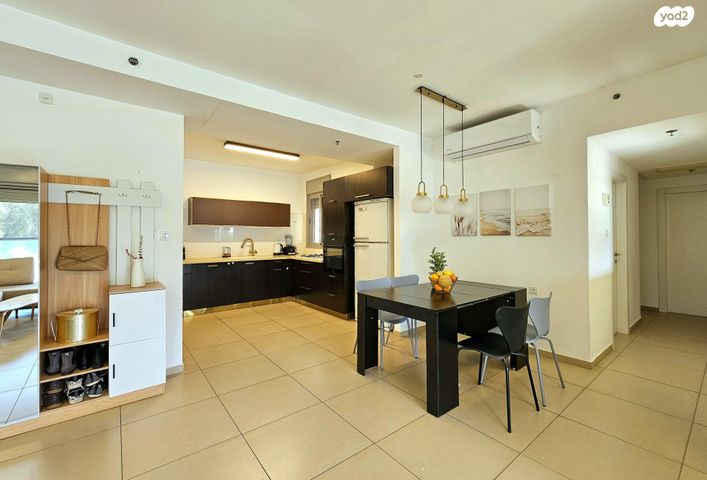 שדרות האלונים 5