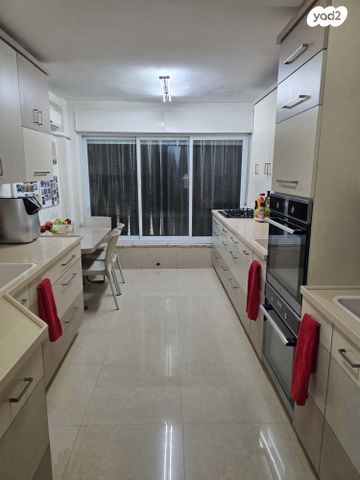 מענה שמחה 21