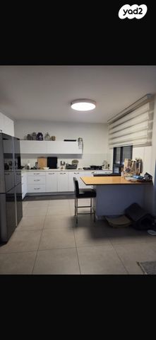 רב אלוף רפאל איתן 42