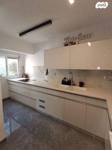 שלמה בן יוסף 207