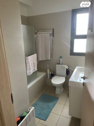 מתתיהו הכהן 24