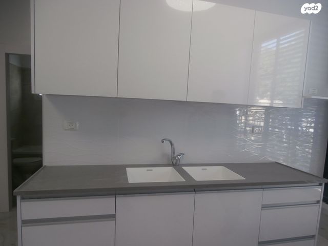 שדרות הציונות 6