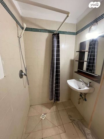 אלברט איינשטיין 28