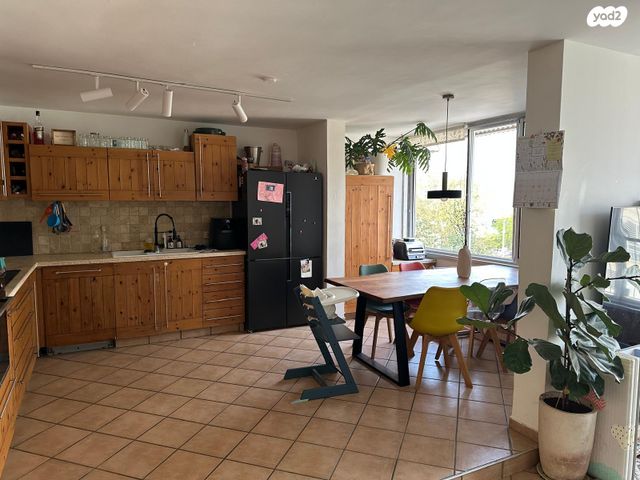 שדרות וייצמן 7