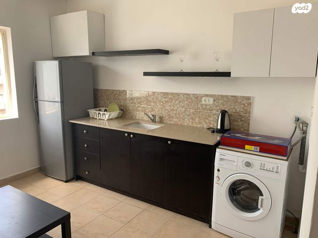 שדרות המגינים 44