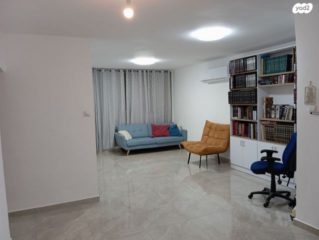 שדרות וייצמן 17