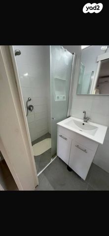 קרן קיימת לישראל 81