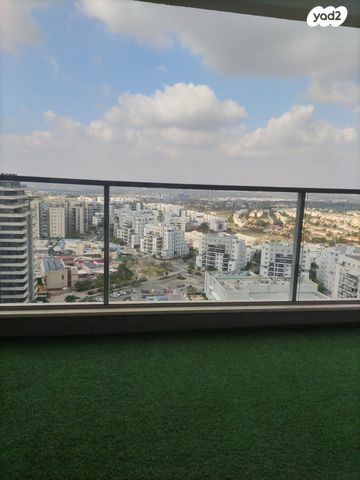 שייקה אופיר 11