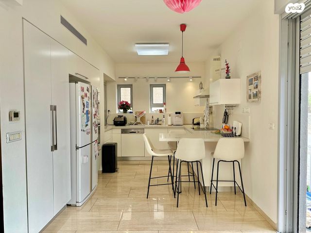 דירה, אחוזה, חיפה