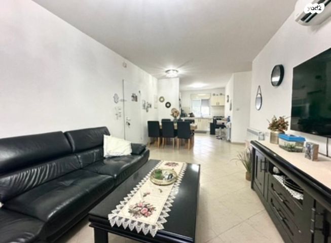 הרב יצחק נסים 