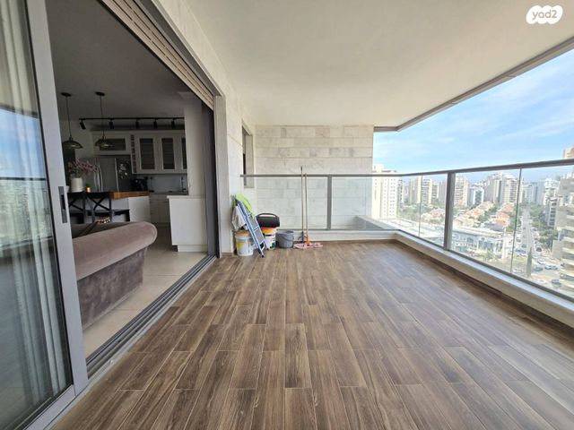 דירה, קרית אילון, חולון