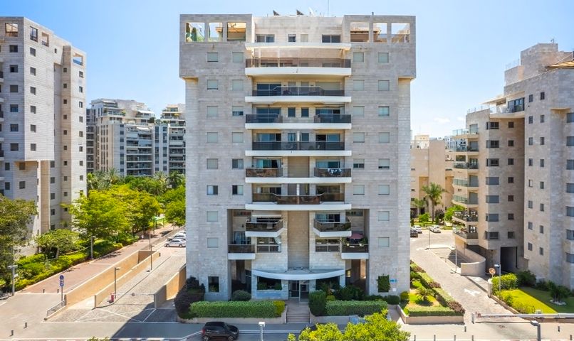 גג/ פנטהאוז למכירה בתל אביב יפו (תיווך) — 3