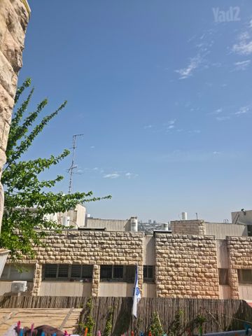 דירה למכירה בירושלים (תיווך) — 4