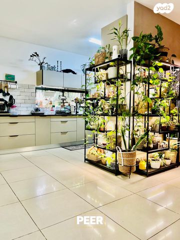 בית פרטי/ קוטג', נווה גנים, פרדס חנה כרכור