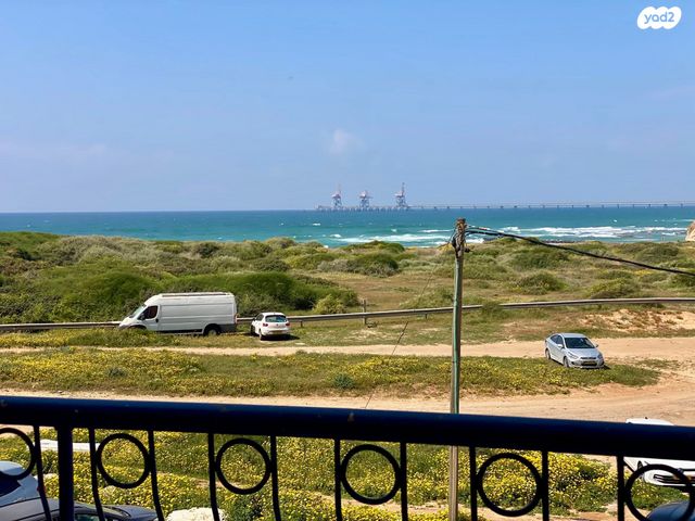 שדרות מנחם בגין 2