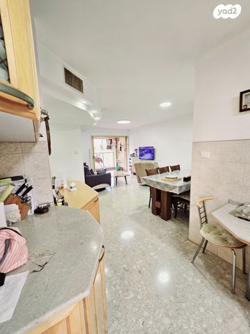 דירה, תל גיבורים, חולון