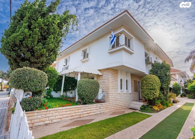 לילינבלום 34