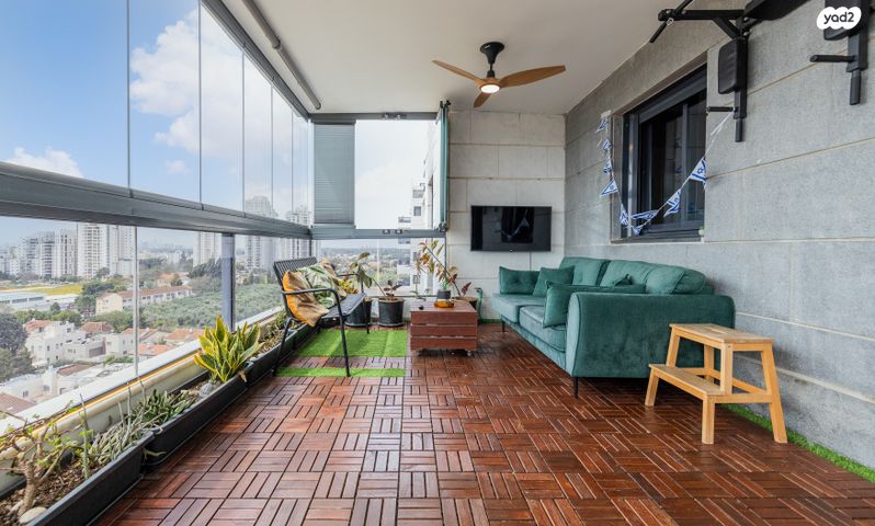 דירה, מתחם 1200, הוד השרון