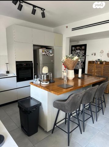 ב' / צפון מערב העיר