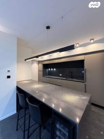 שדרות וושינגטון 29