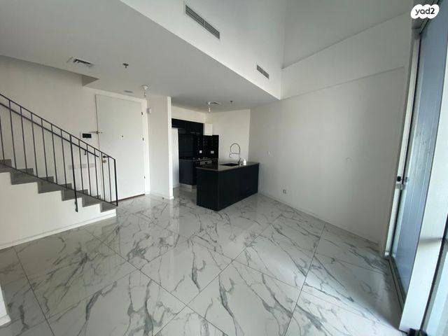 גרציאני יצחק 