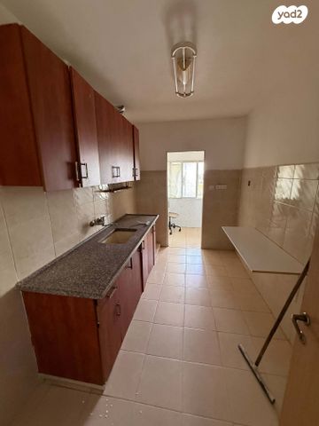 רבקה ומרדכי גובר 