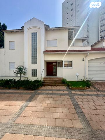 יהושע חנקין 