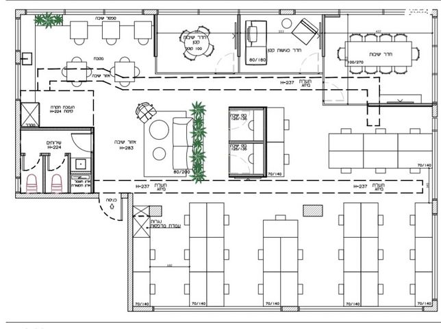 מונטיפיורי, הרכבת