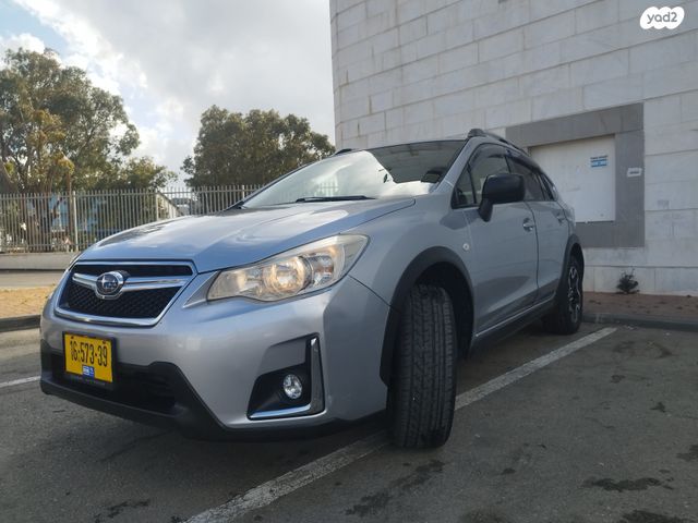 מודעת רכב סובארו XV