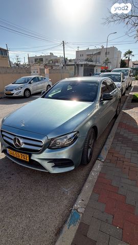 מודעת רכב מרצדס-בנץ E-class
