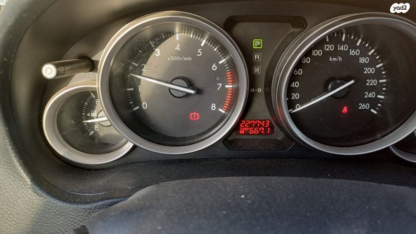 מודעת רכב מאזדה 6