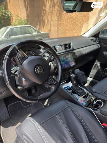 מודעת רכב סקודה סופרב