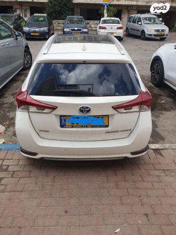 מודעת רכב טויוטה אוריס