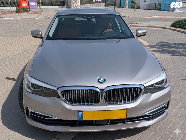 מודעת רכב ב מ וו סדרה 5