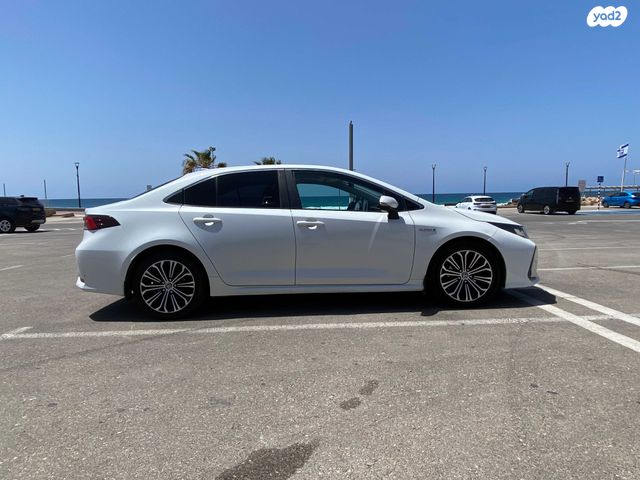 מודעת רכב טויוטה קורולה