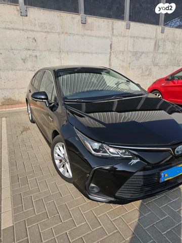 מודעת רכב טויוטה קורולה