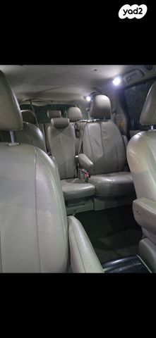 מודעת רכב טויוטה סיינה