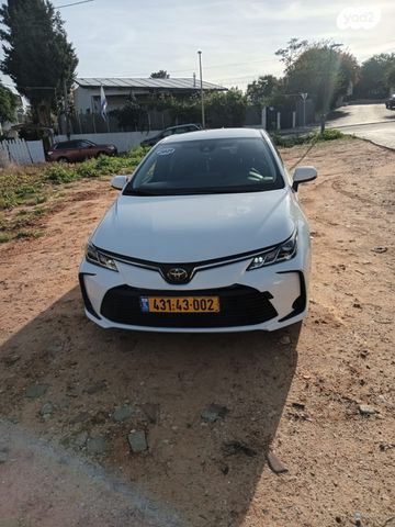 מודעת רכב טויוטה קורולה