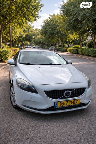 מודעת רכב וולוו V40