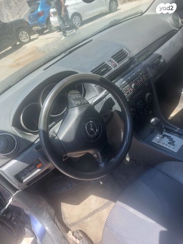 מודעת רכב מאזדה 3