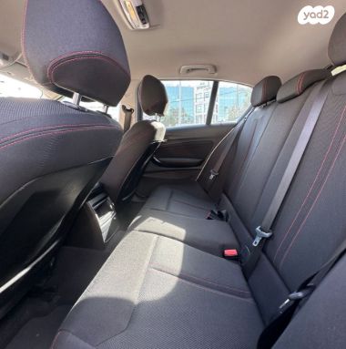 מודעת רכב ב מ וו סדרה 1