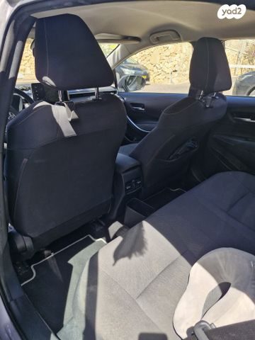 מודעת רכב טויוטה קורולה