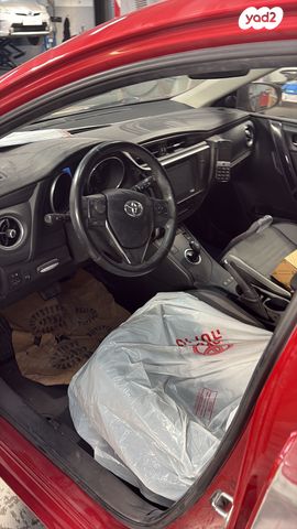מודעת רכב טויוטה פריוס