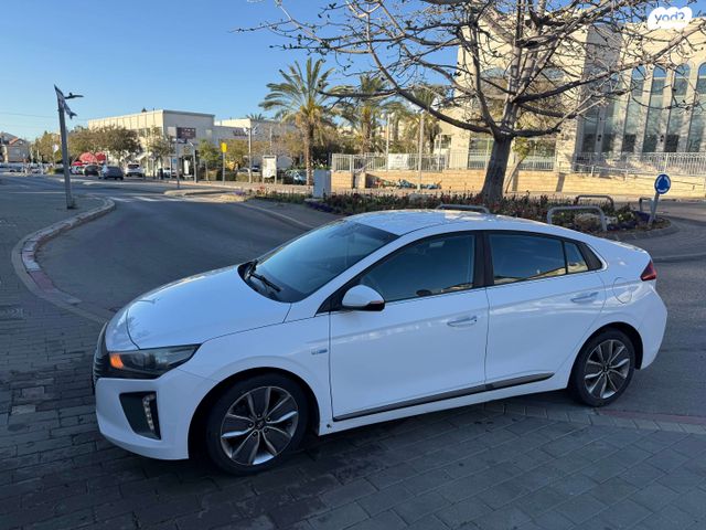 מודעת רכב יונדאי איוניק