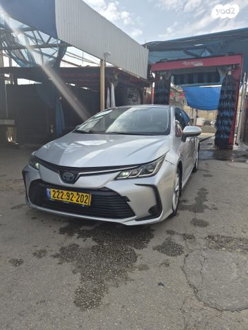 מודעת רכב טויוטה קורולה