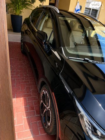 מודעת רכב ג׳ילי Geometry C