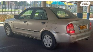 מודעת רכב מאזדה 323