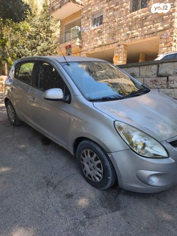 מודעת רכב יונדאי i20