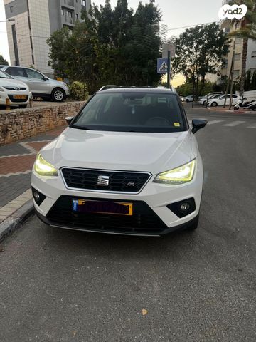 מודעת רכב סיאט ארונה